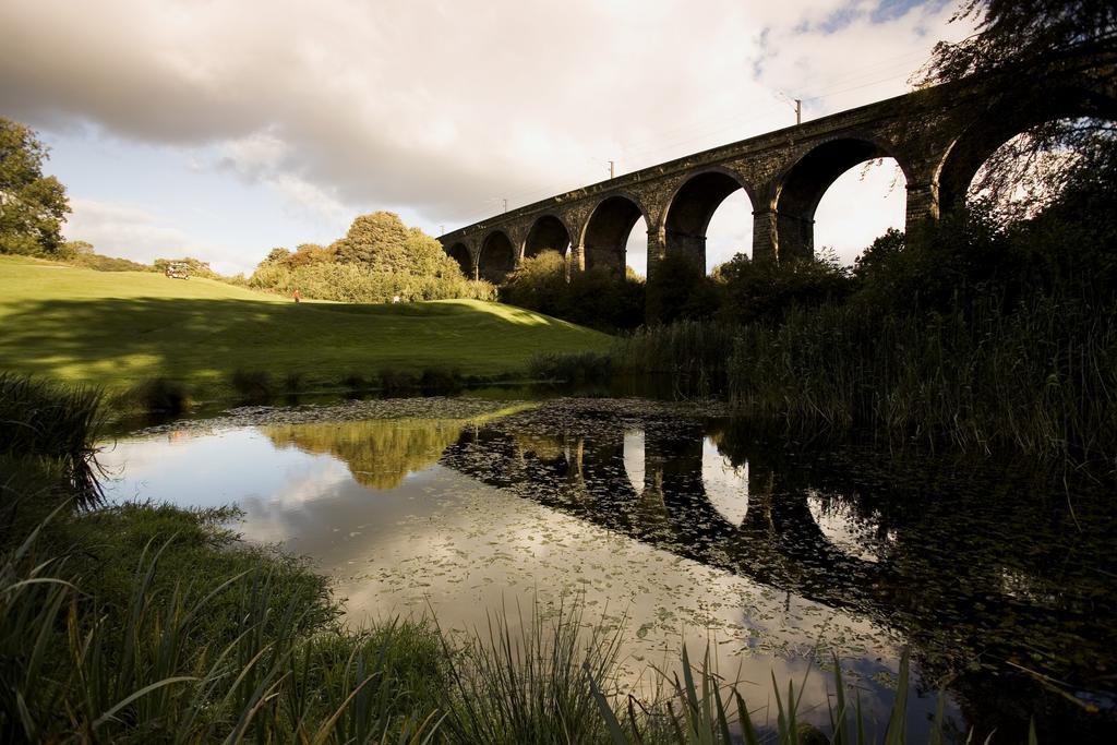 Hotel Hollins Hall Hotel, Golf & Country Club 4*