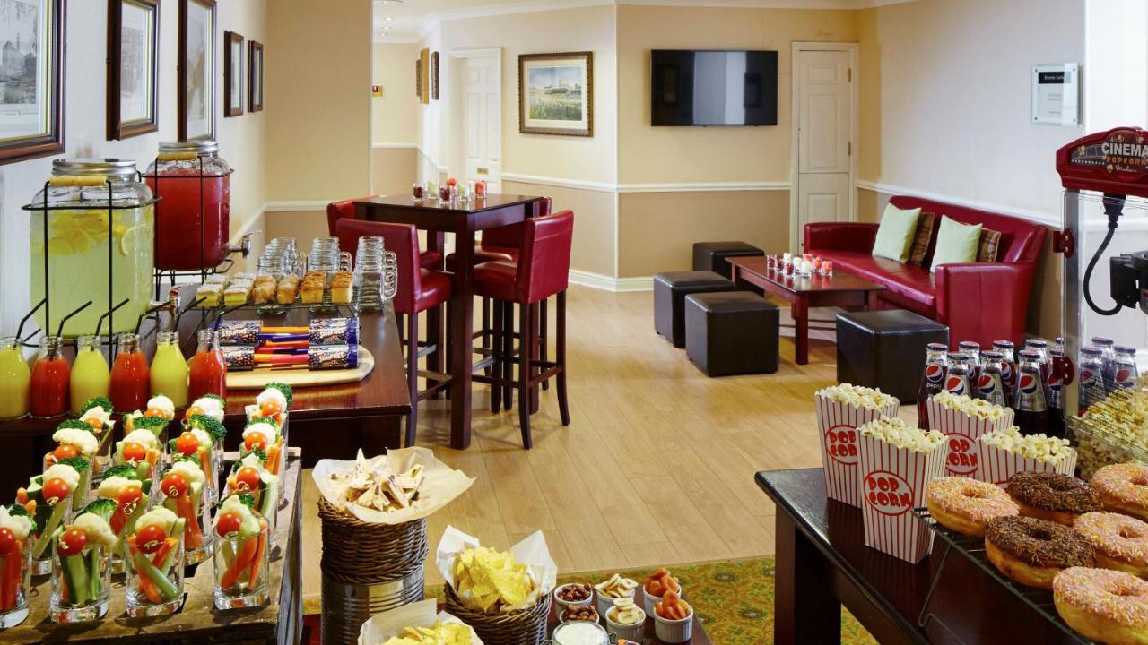 Hollins Hall Hotel, Golf & Country Club 4* Bradford (West Yorkshire)