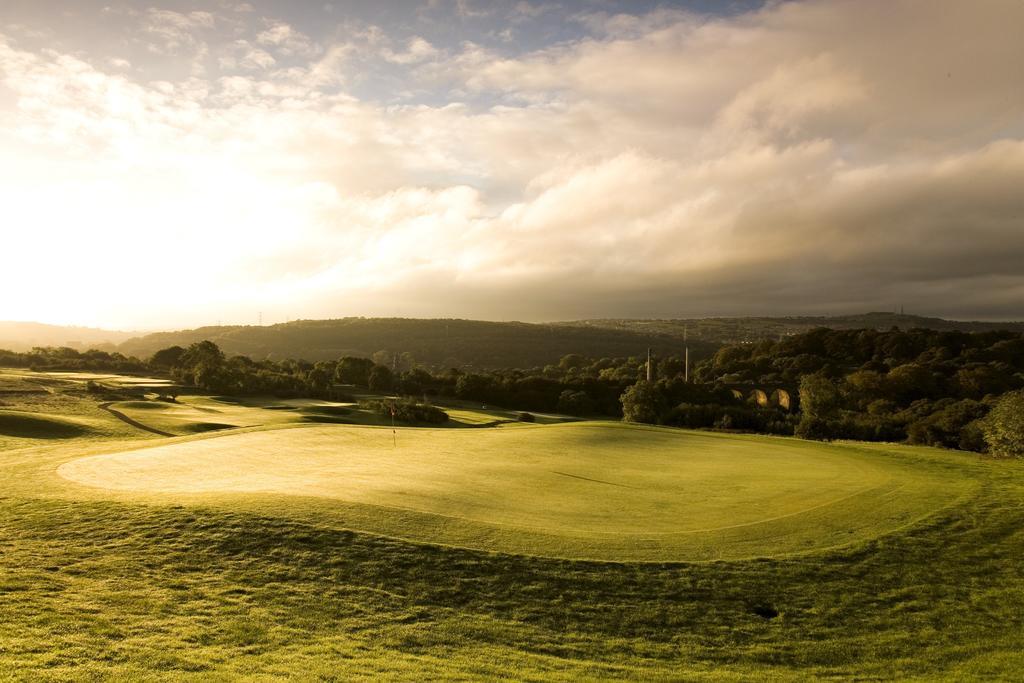 Hollins Hall Hotel, Golf & Country Club 4* Bradford (West Yorkshire)
