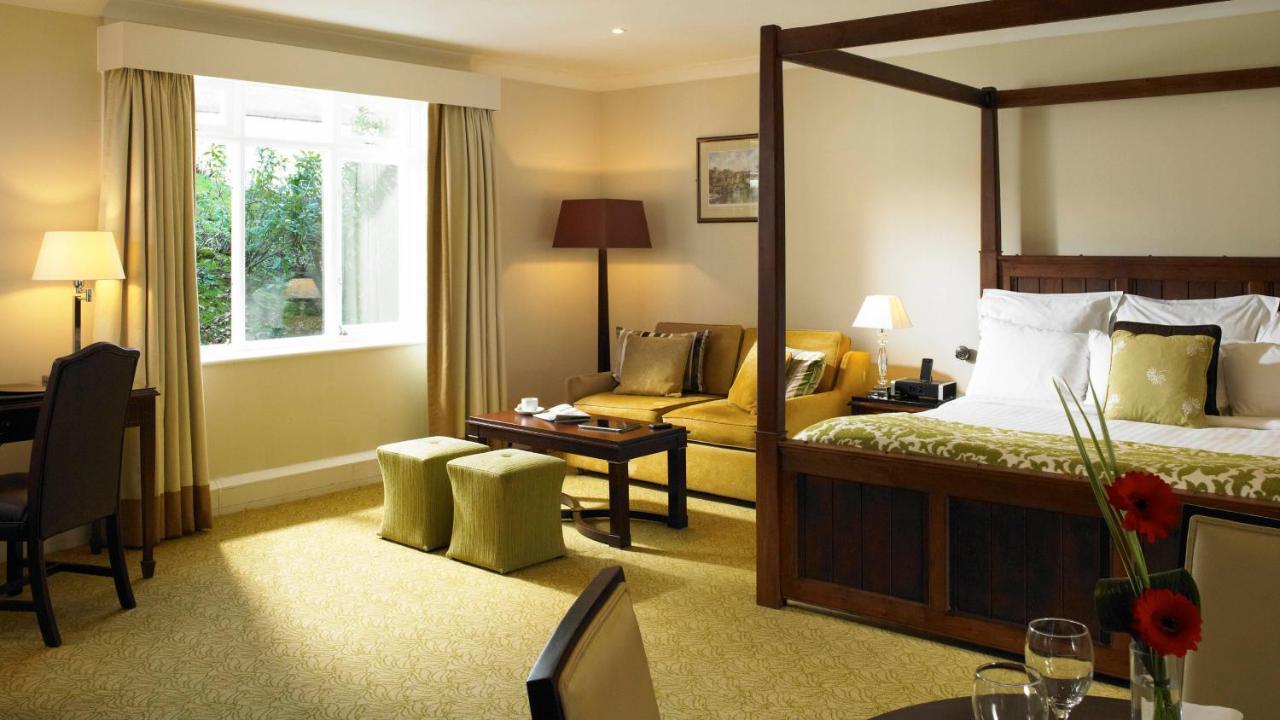 Hollins Hall Hotel, Golf & Country Club Hotel 4*